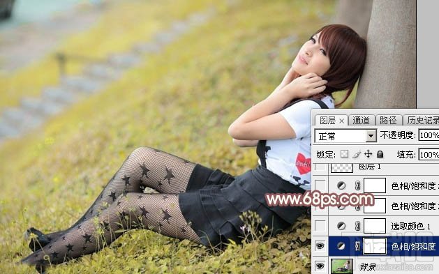 如何用Photoshop CC给依靠树干的美女加上早秋黄褐色